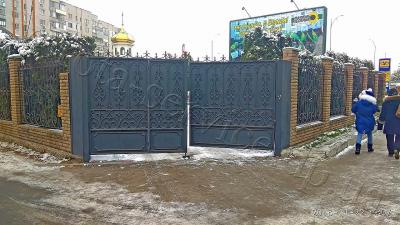 Ремонт автоматических распашных ворот с автоматикой Nice