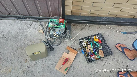 Ремонт электропривода сдвижных ворот Doorhan